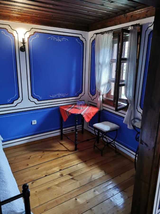 Гостевой дом Hadji Neikovi Guest Houses Копривштица